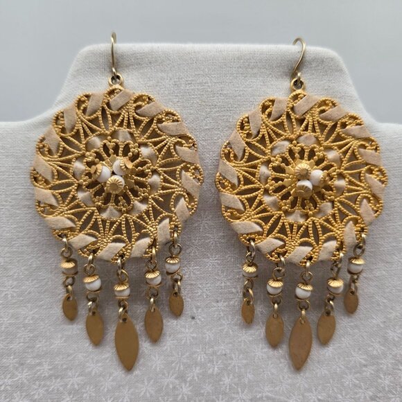 Bohemian Gold Dreamcatcher Dangle Earrings With Intricate Lace Design & Beads - Picture 1 of 6